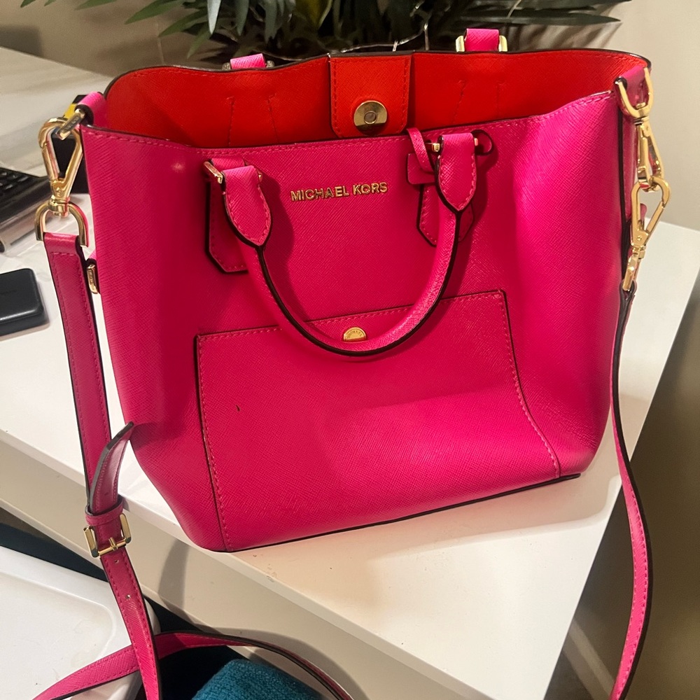 Michael Kors hot pink bag